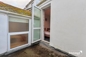 Photo 11- click for photo gallery